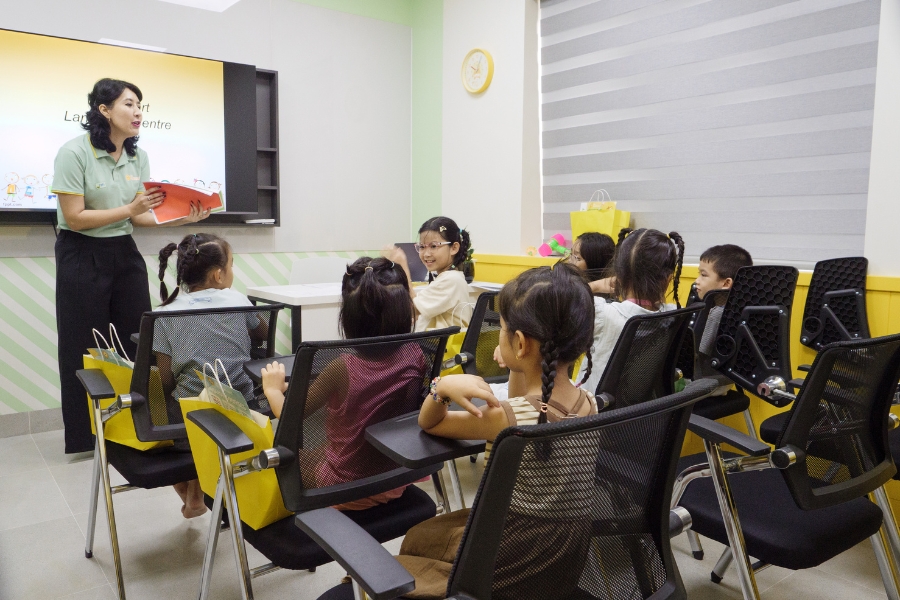 Hành Trình Tự Tin Toả Sáng Cùng Trung Tâm Ngoại Ngữ VA SunSmart